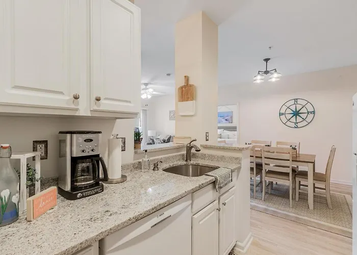 Villas At Bay Crossing --- 34682 Villa Cir, Unit #4105