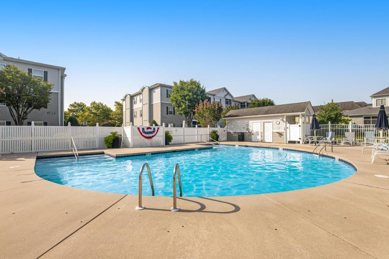 At Bay Crossing --- 34682 Cir, Unit #4105 * Lewes