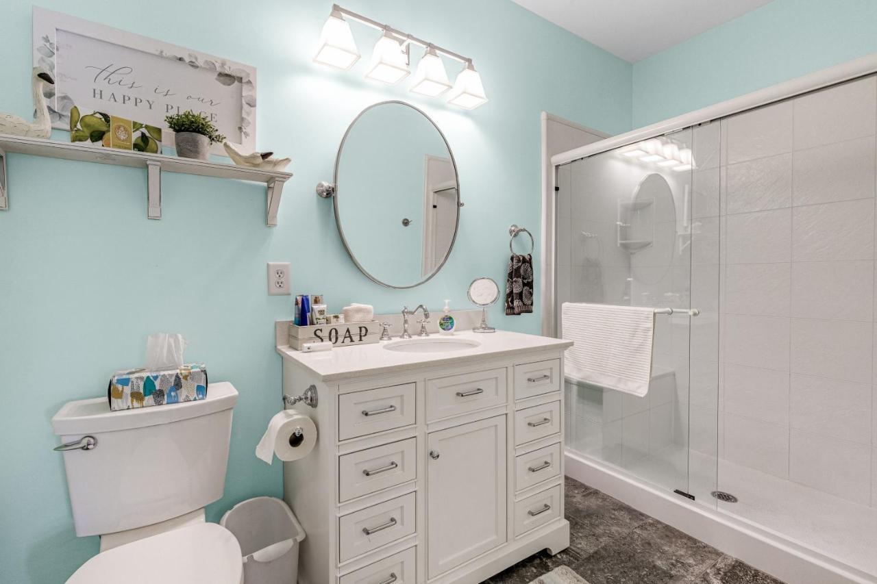 Apartment At Bay Crossing --- 34682 Cir, Unit #4105 Lewes